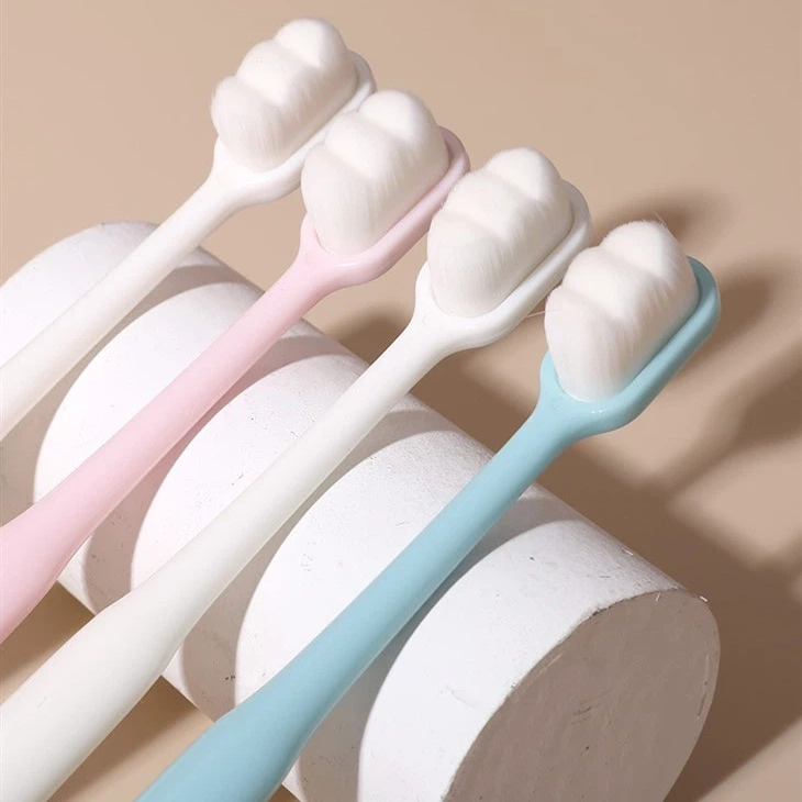 Cepillo de dientes Micro Nano de Pretty Colors
